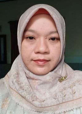 Dr. drh. Darniati, M. Si